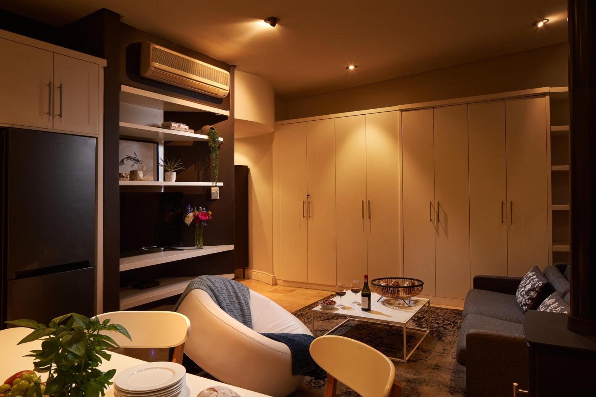 22 Eikehoff Apartment By Raw Africa Collection Стелленбос Экстерьер фото